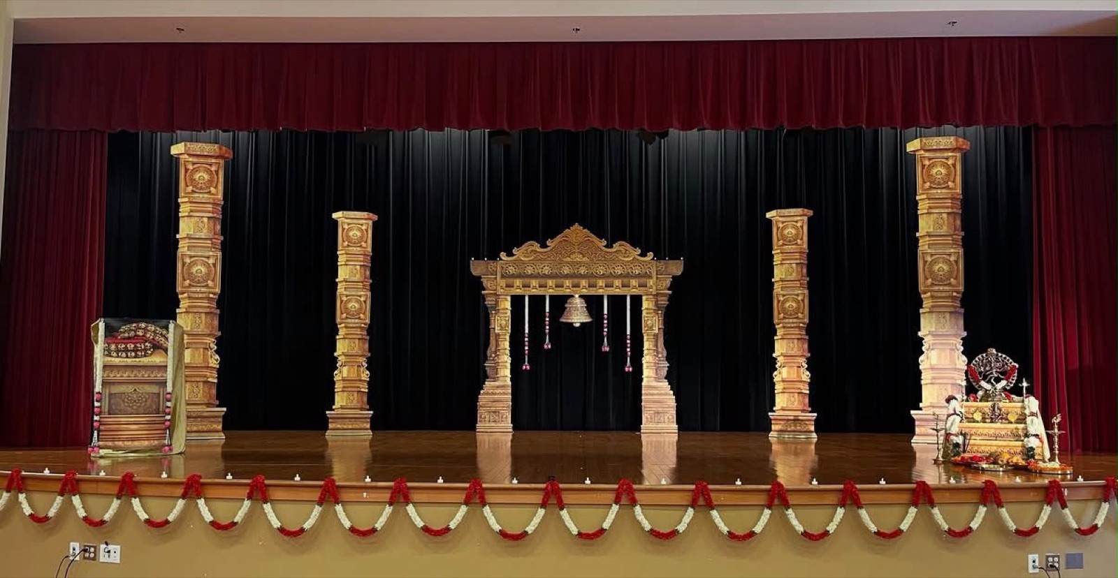 Walkway Decor