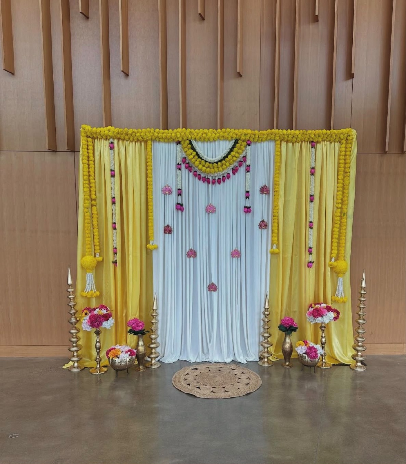 Walkway Decor