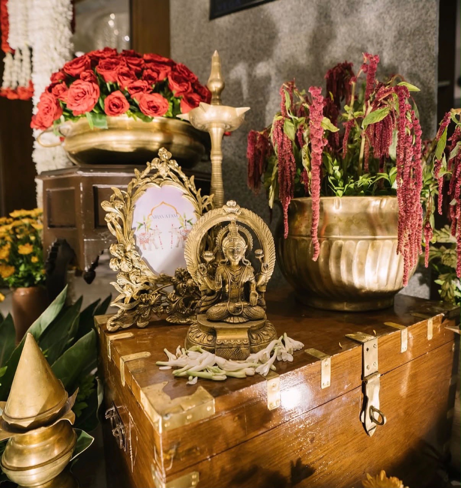 Welcome Entryway