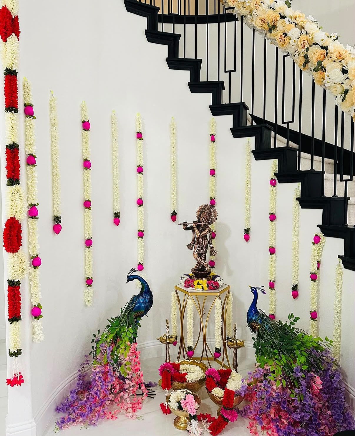 Walkway & Kitchen Decor