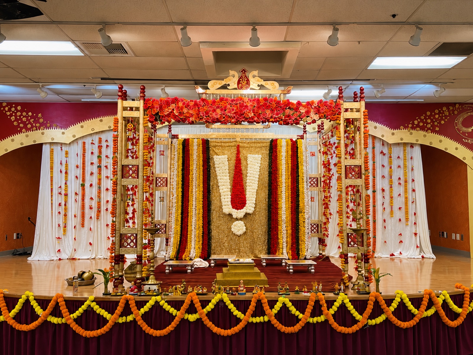 Main Wedding Mandap Decor